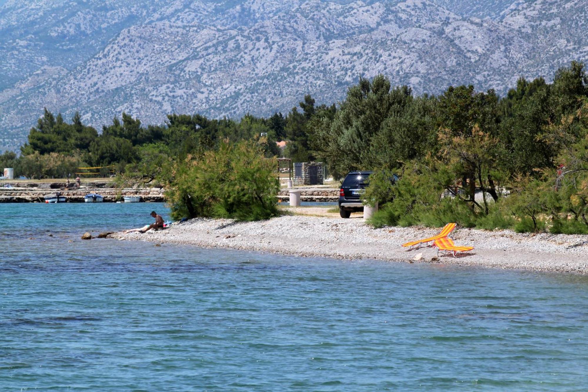 Apartments By The Sea Starigrad, Paklenica - 16421 Exteriér fotografie